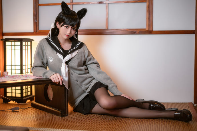 鳗鱼霏儿-碧蓝航线 校服[14P-578MB]